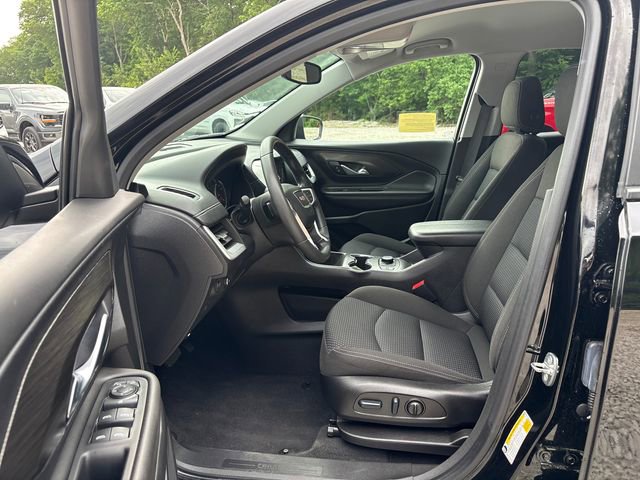 Used 2023 GMC Terrain SLE w/ Driver Convenience Package AWD/4WD image 28