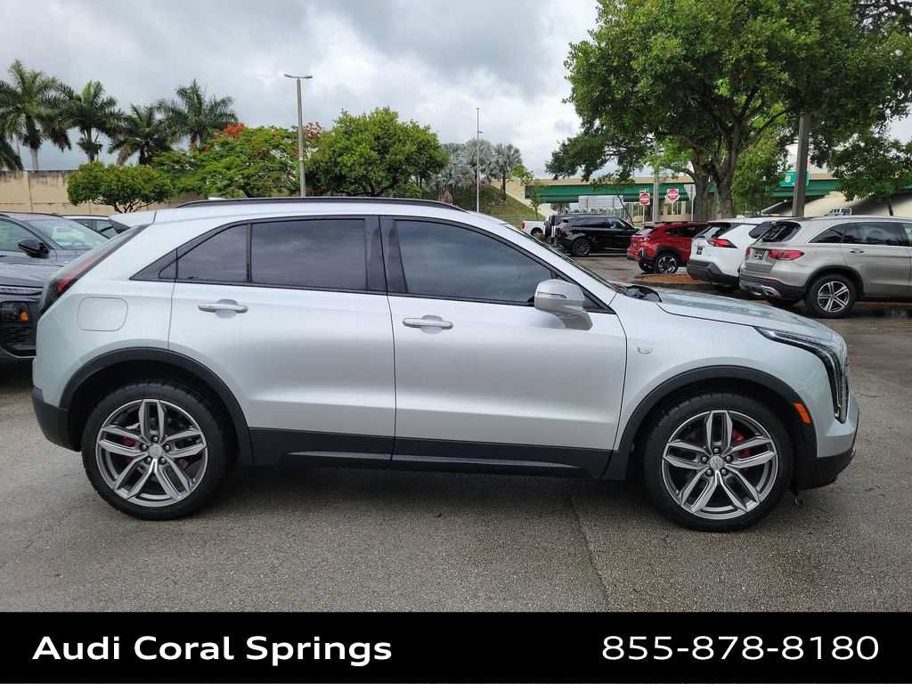 Used 2021 Cadillac XT4 Sport w/ Driver Awareness Package FWD image 9