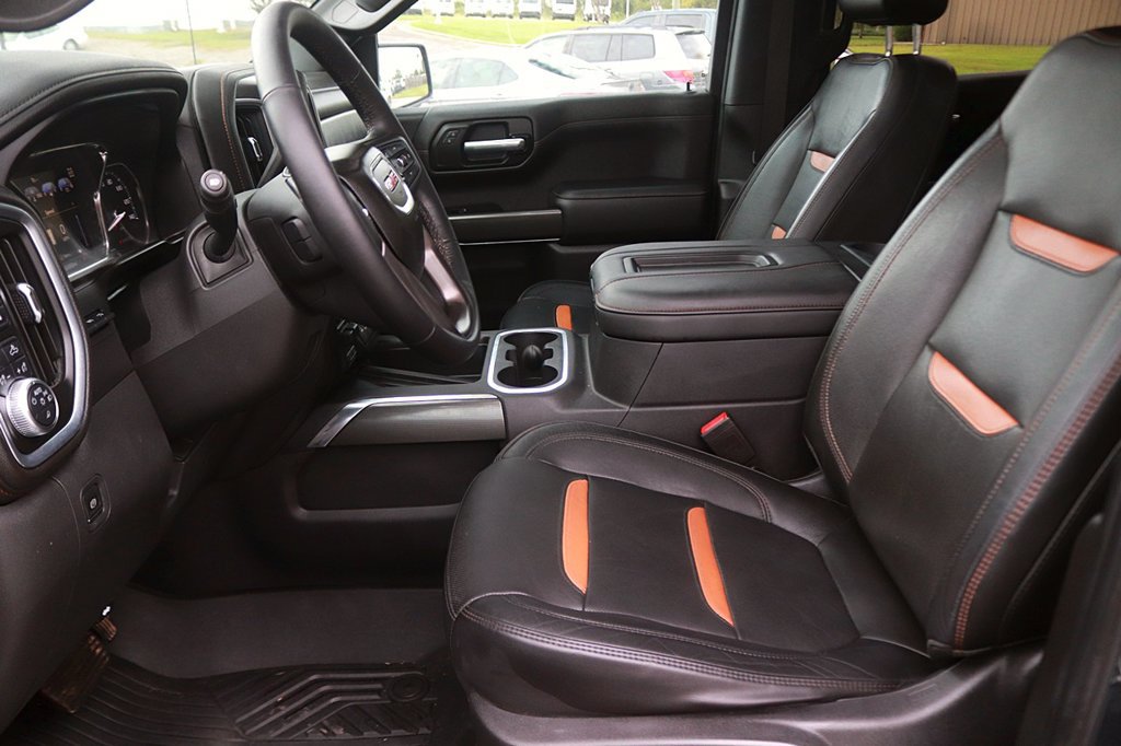 Used 2020 GMC Sierra 1500 AT4 w/ AT4 Premium Package AWD/4WD image 15