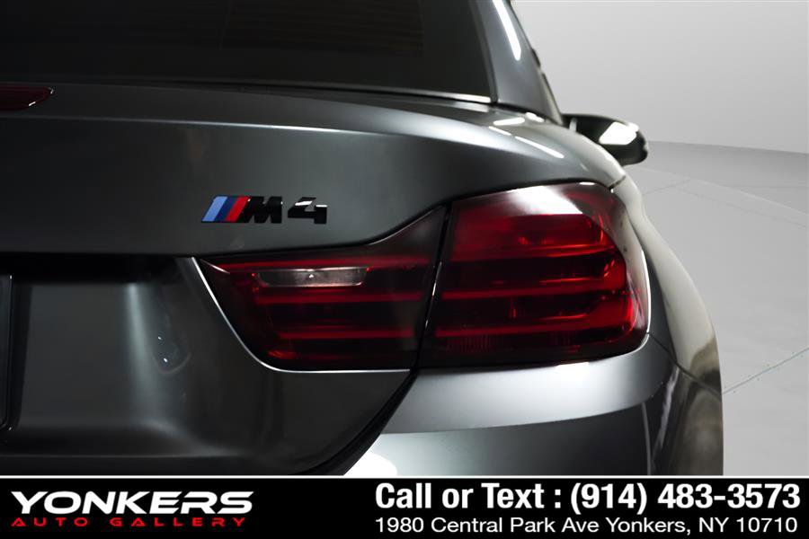 Used 2015 BMW M4 Convertible image 36