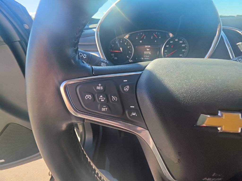 Used 2021 Chevrolet Equinox Premier AWD/4WD image 18