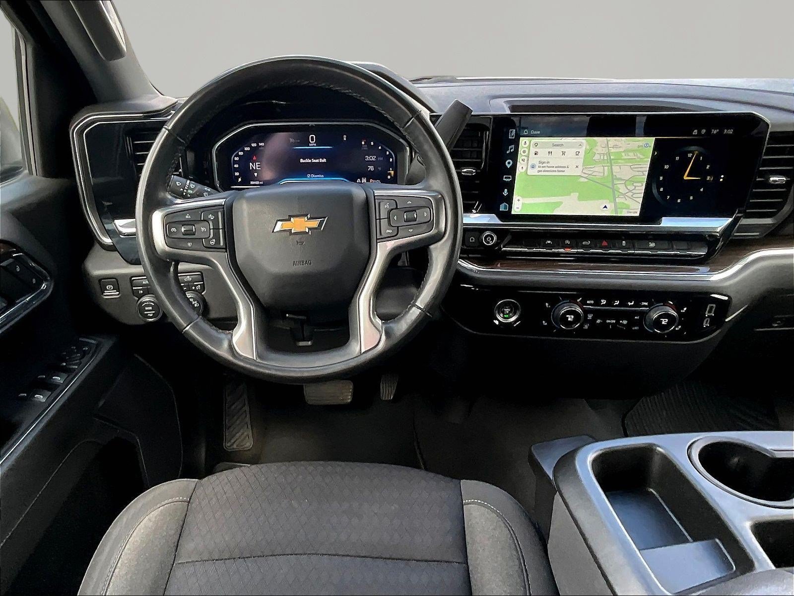 Used 2024 Chevrolet Silverado 1500 LT AWD/4WD image 9