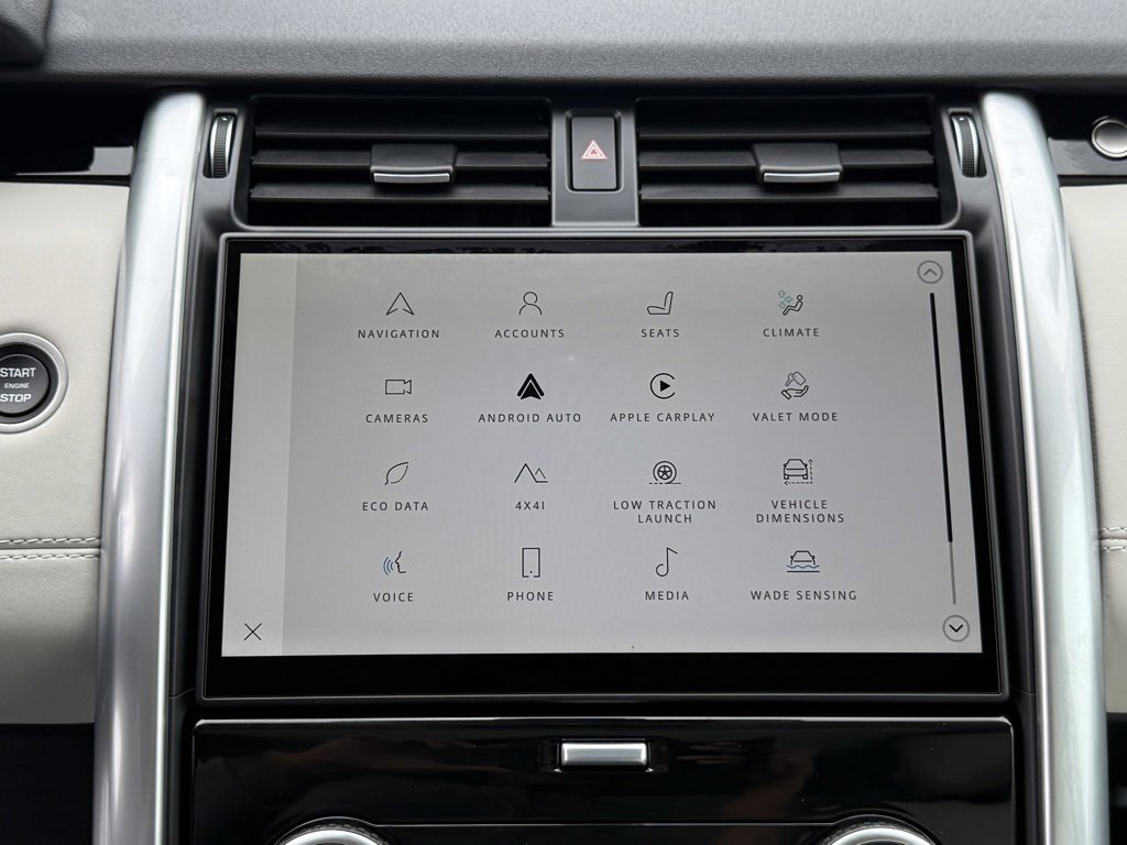 New 2025 Land Rover Discovery S image 22