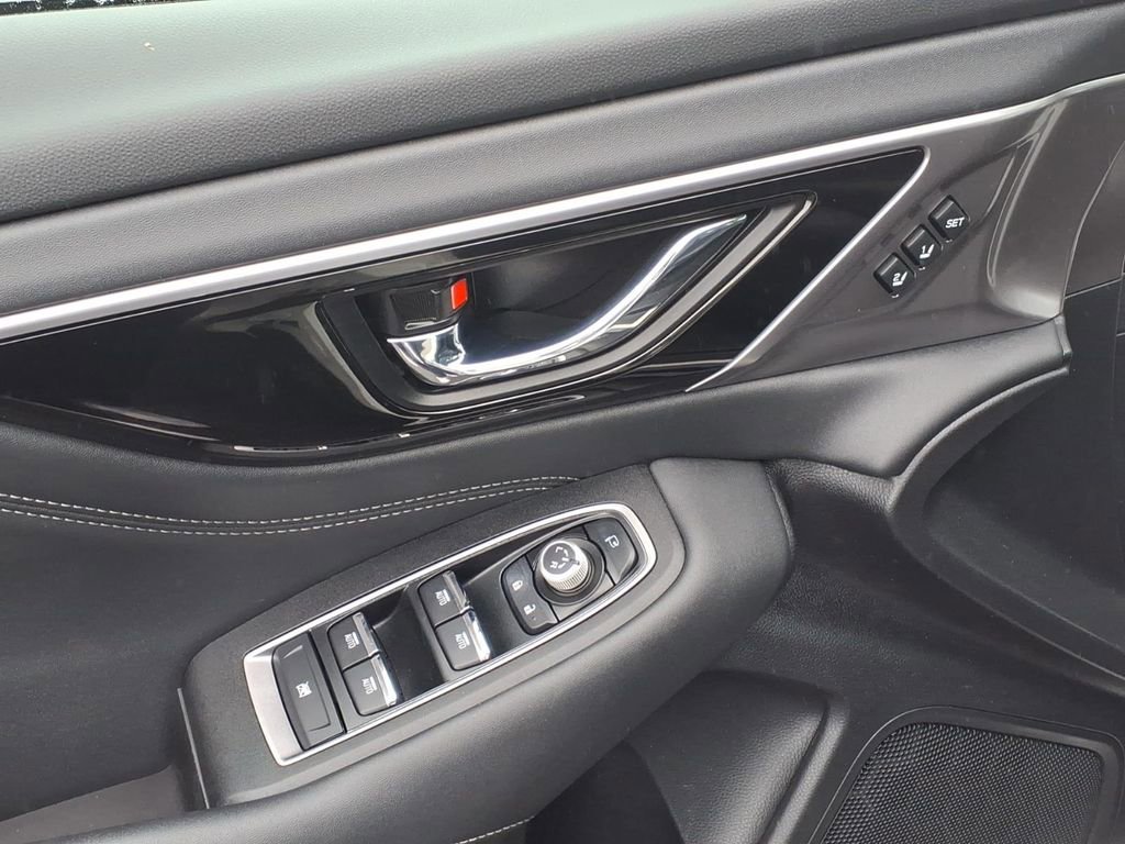 Certified 2023 Subaru Outback Touring image 4