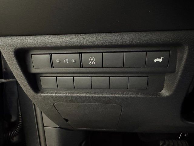 New 2026 Mitsubishi Outlander SE FWD image 10