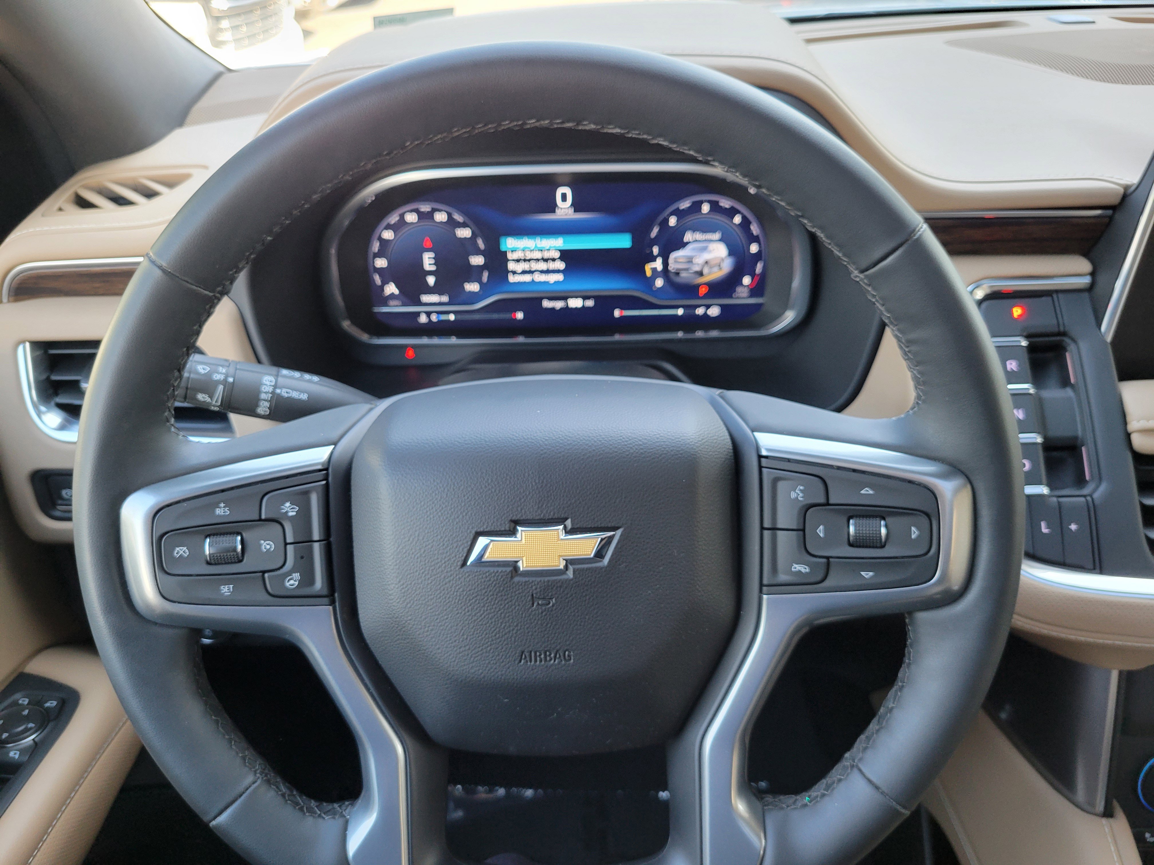 Used 2024 Chevrolet Suburban Premier w/ Premium Package image 21