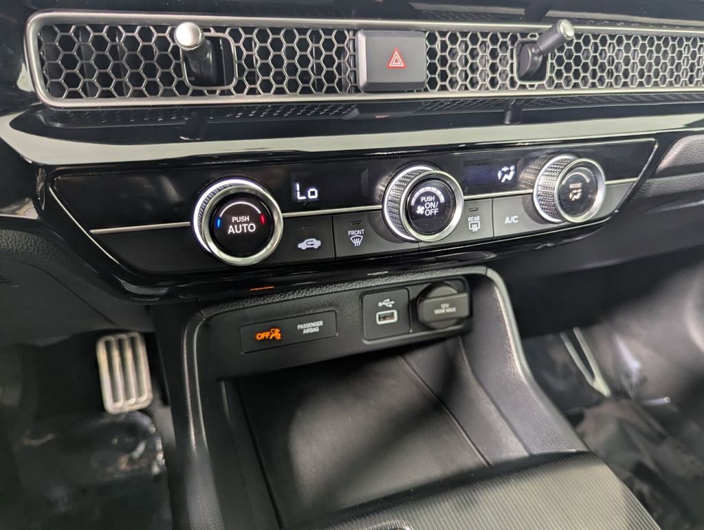 Used 2023 Honda Civic Sport image 19