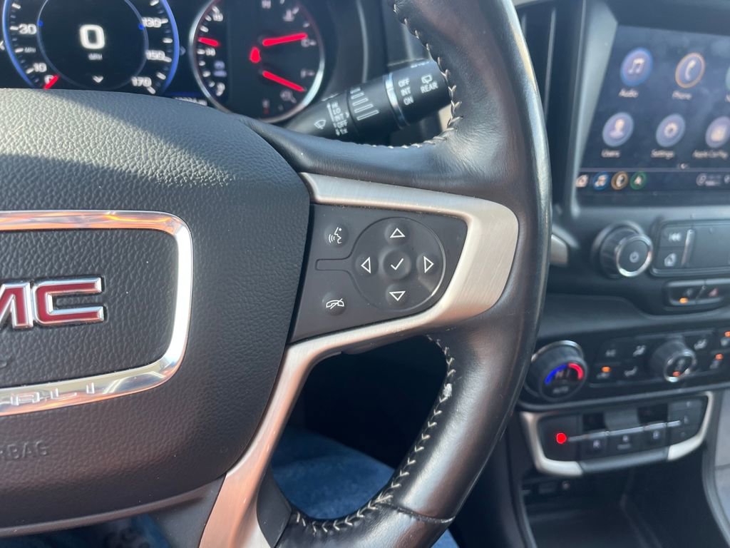 Used 2022 GMC Terrain Denali w/ Denali Premium Package image 12