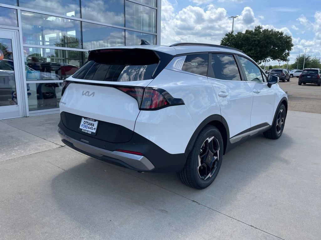 New 2026 Kia Sportage EX FWD image 5