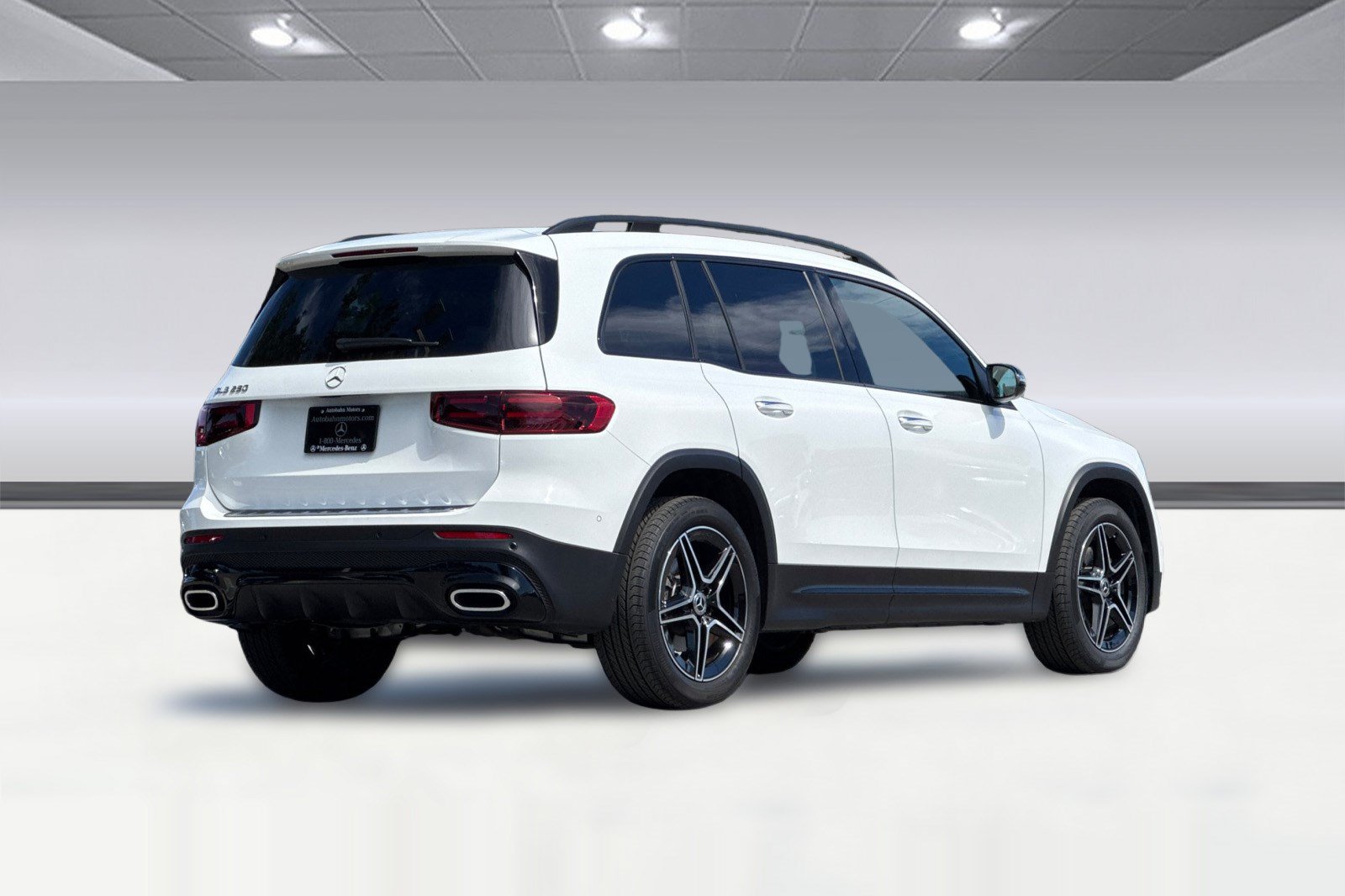 Used 2024 Mercedes-Benz GLB 250 image 9