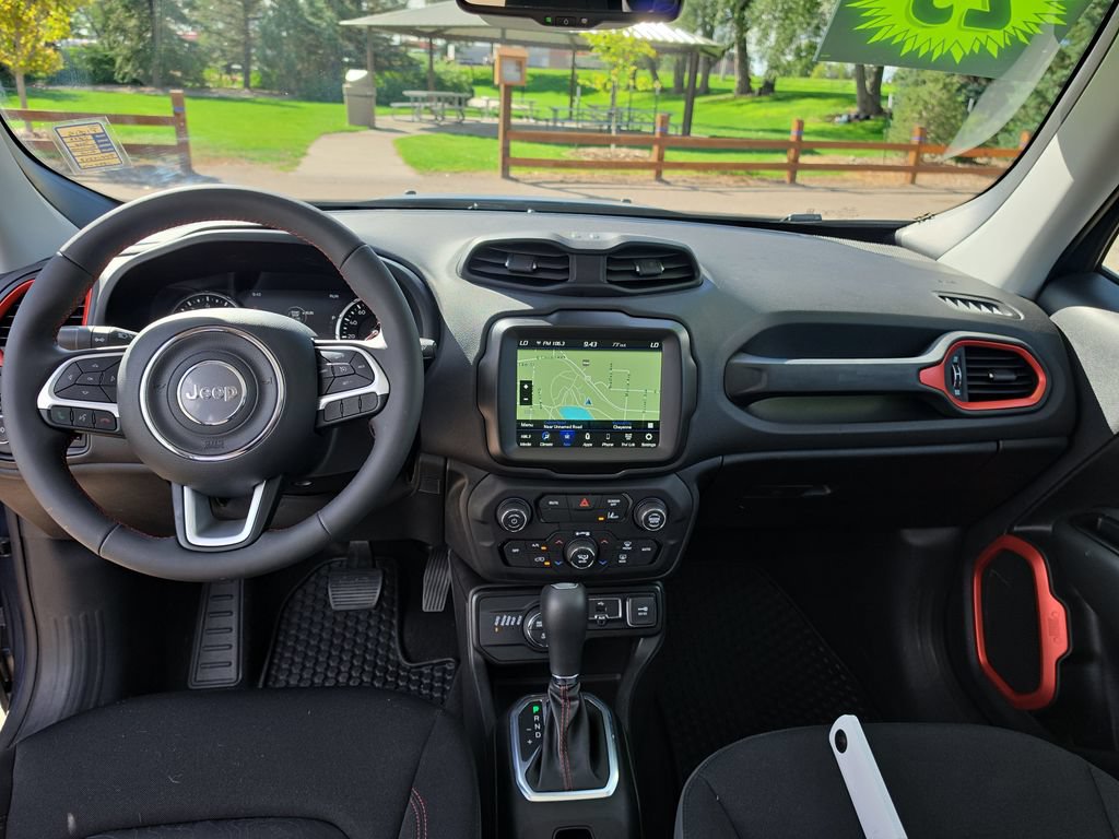 Used 2023 Jeep Renegade Trailhawk w/ Sun/Sound Group AWD/4WD image 14
