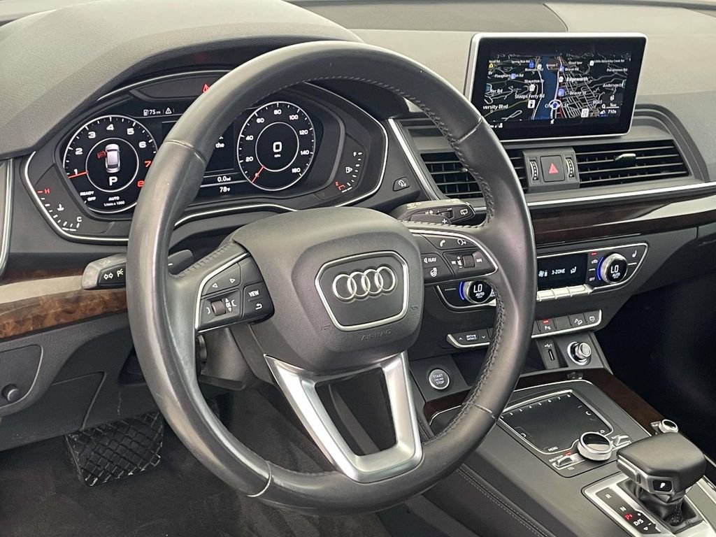 Used 2019 Audi Q5 2.0T Premium Plus w/ Premium Plus Package AWD/4WD image 4