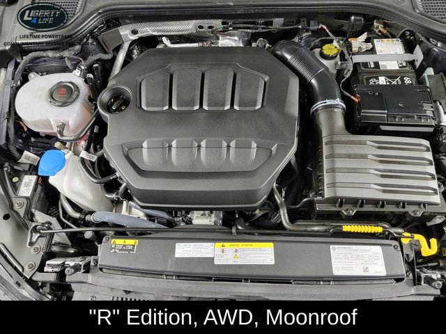 Used 2025 Volkswagen Golf R Black Edition AWD/4WD image 34