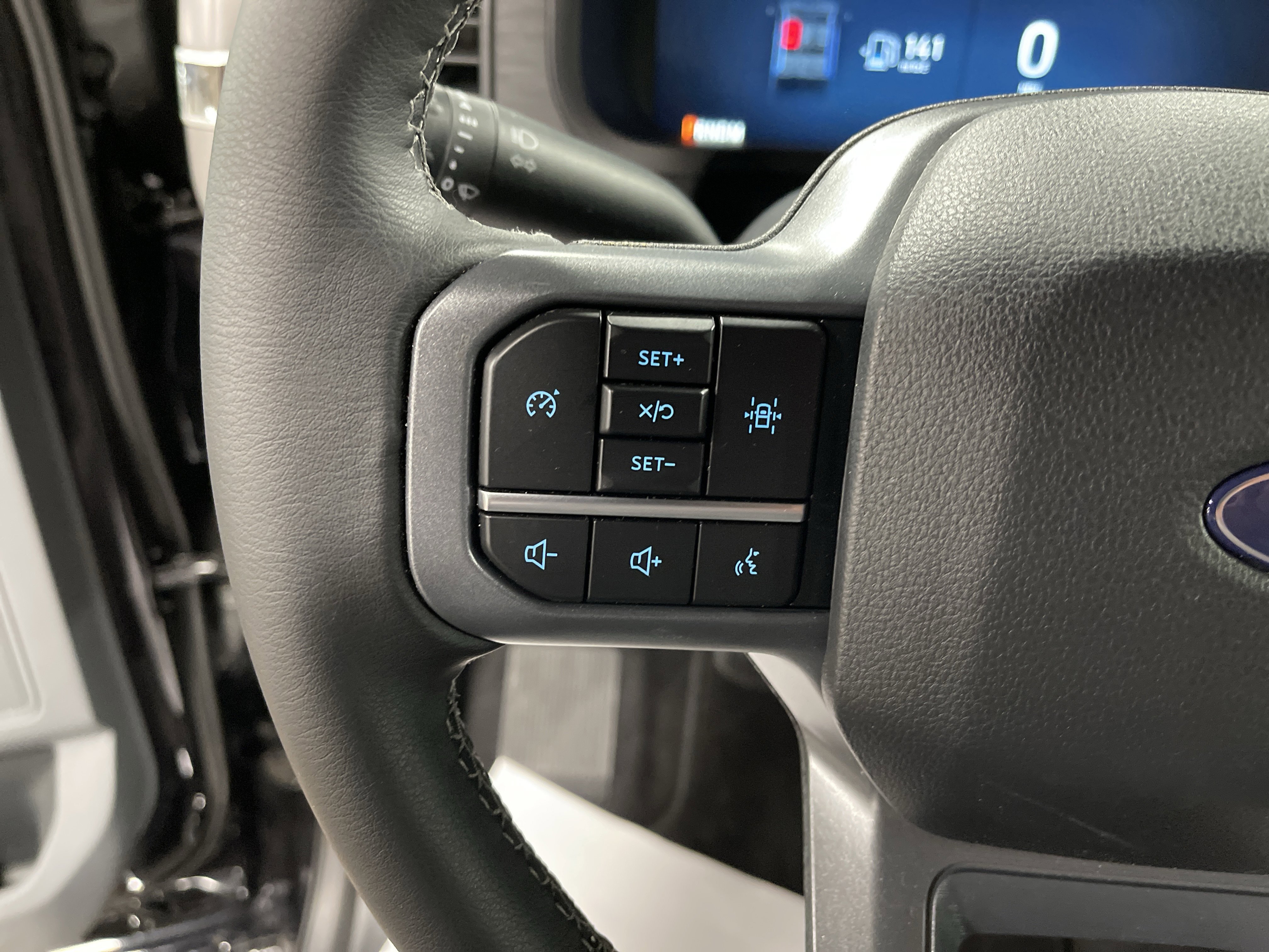 Used 2025 Ford F150 XLT w/ Equipment Group 301A Standard image 19