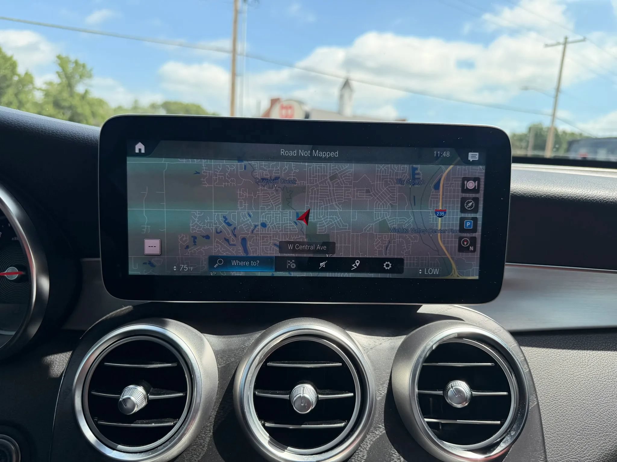 Used 2020 Mercedes-Benz GLC 300 4MATIC image 19