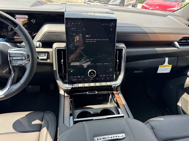 New 2026 GMC Yukon Denali w/ Advanced Technology Package AWD/4WD image 23