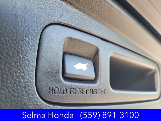 Used 2025 Honda CR-V EX-L image 29