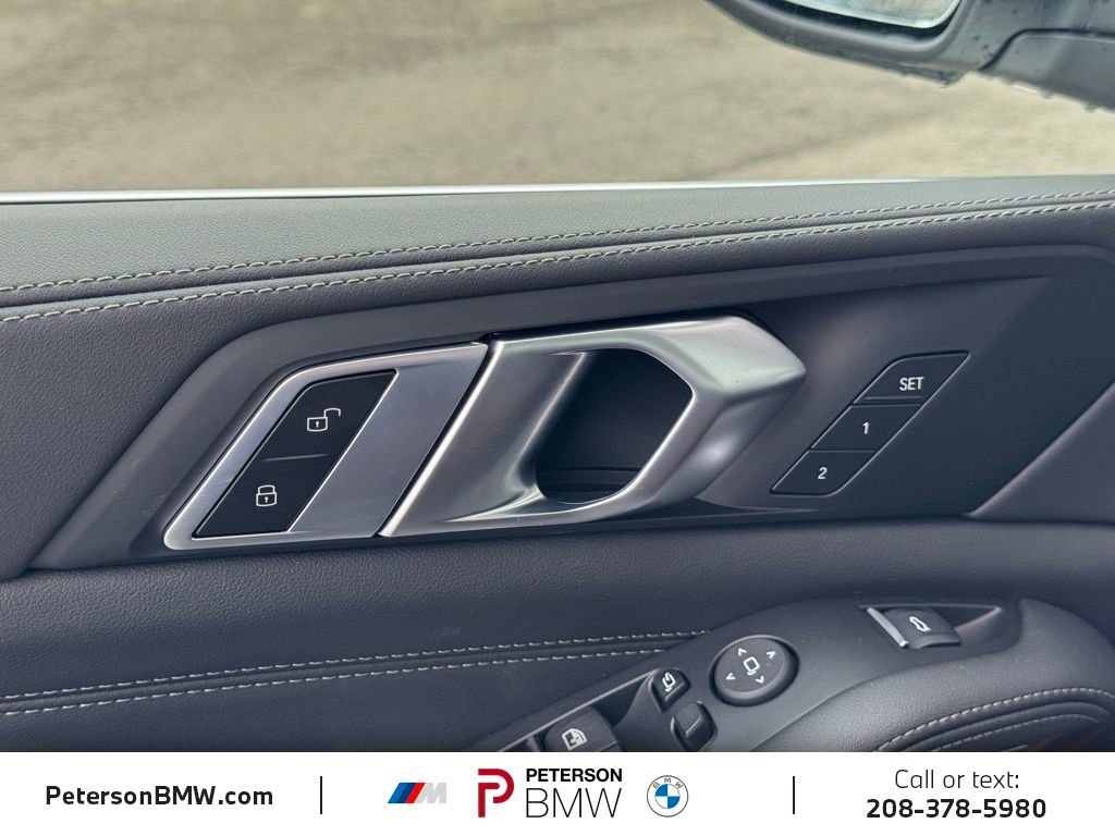 New 2026 BMW X5 xDrive50e w/ Premium Package image 26