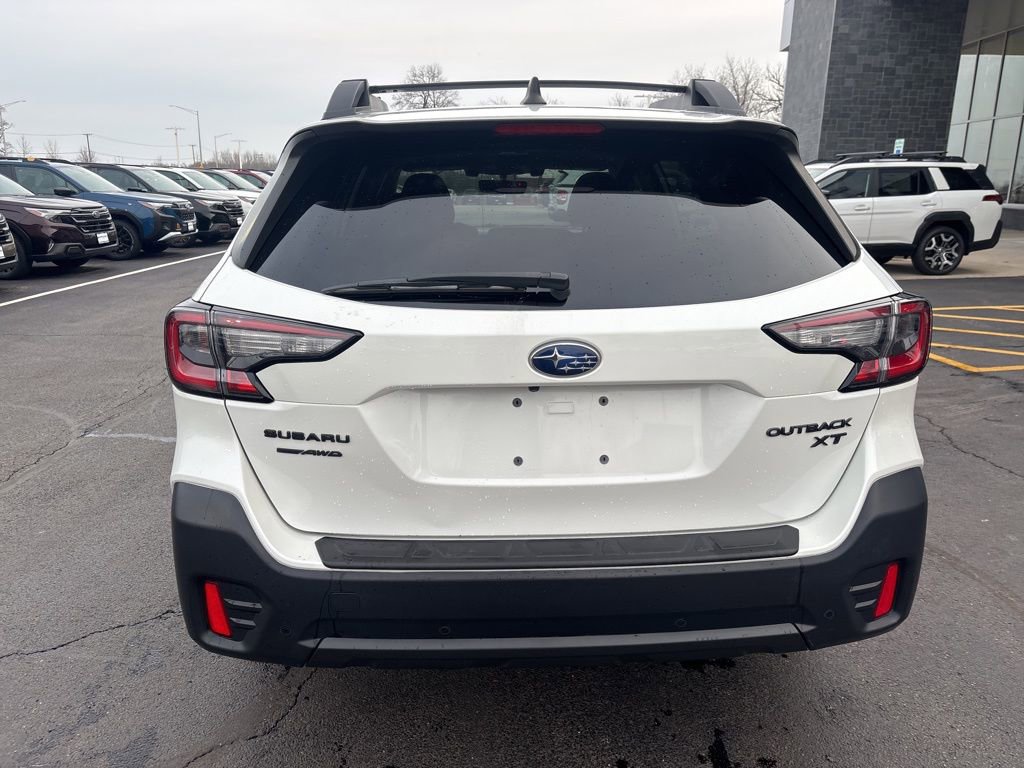 Used 2022 Subaru Outback Onyx Edition XT image 12