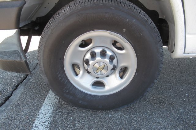 New 2024 Chevrolet Express 3500 w/ Power Convenience Package image 9