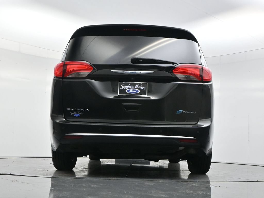 Used 2020 Chrysler Pacifica Limited FWD image 49