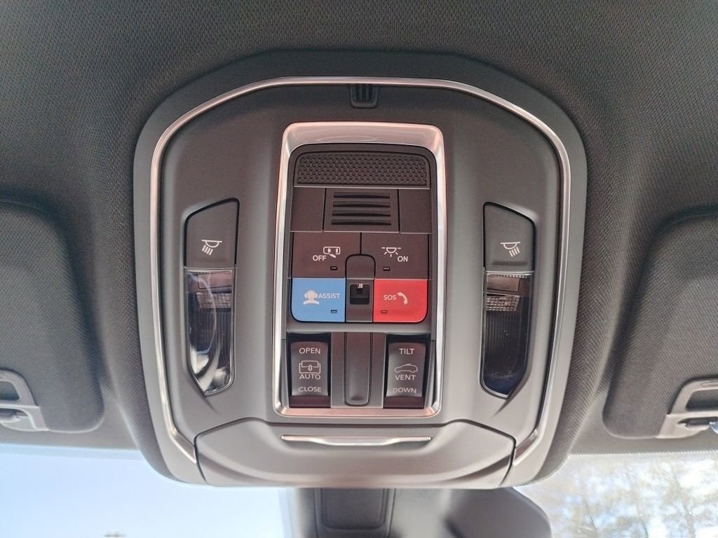 New 2025 Jeep Grand Cherokee Laredo X image 38