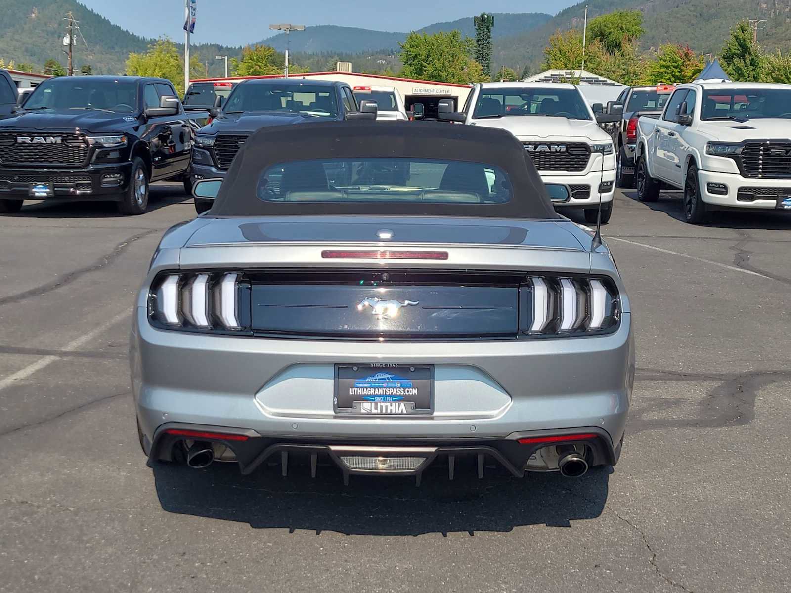 Used 2023 Ford Mustang Premium image 13