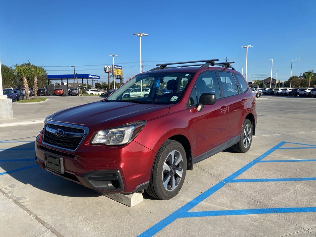 Used 2017 Subaru Forester 2.5i w/ Alloy Wheel Package