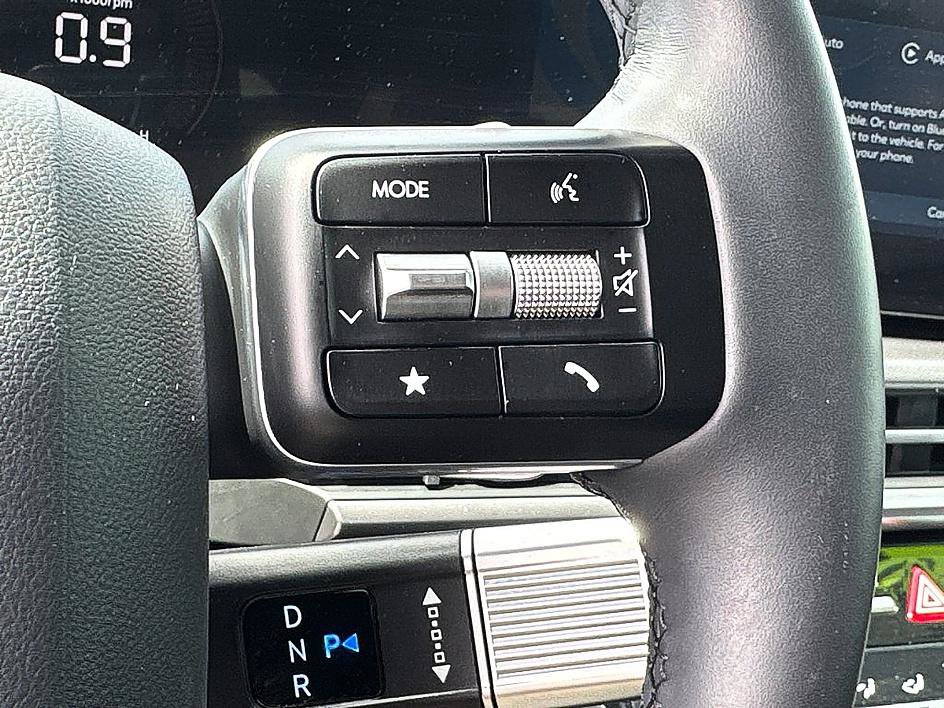 Used 2025 Hyundai Santa Fe SE image 19