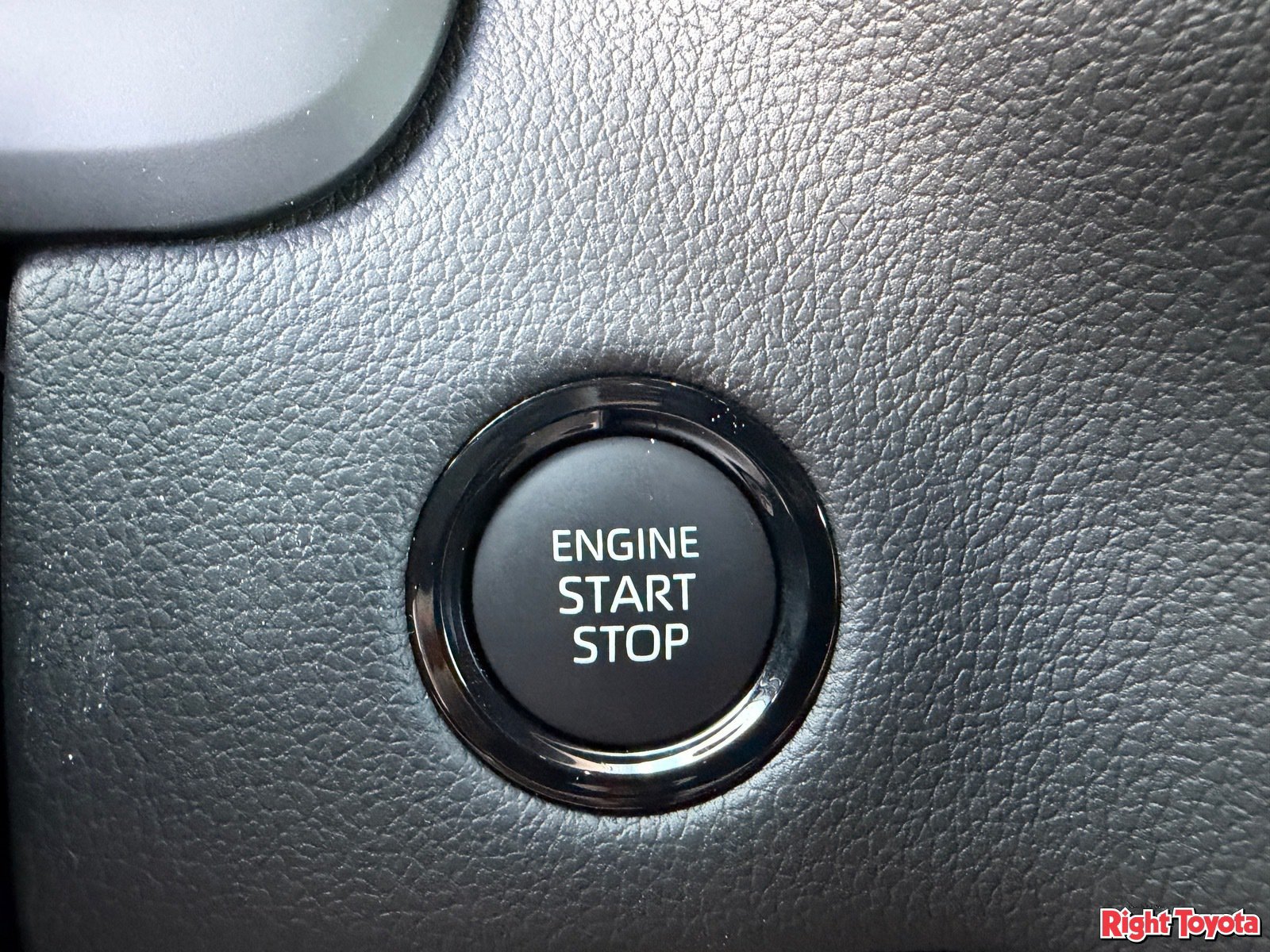 New 2026 Toyota Tundra Limited AWD/4WD image 23