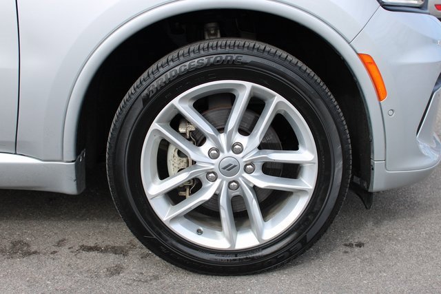 Used 2025 Dodge Durango GT image 37