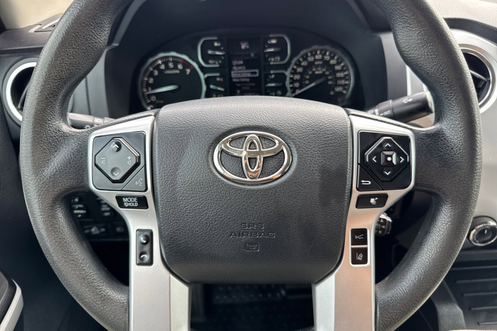 Used 2018 Toyota Tundra SR5 w/ SR5 Upgrade Package image 22