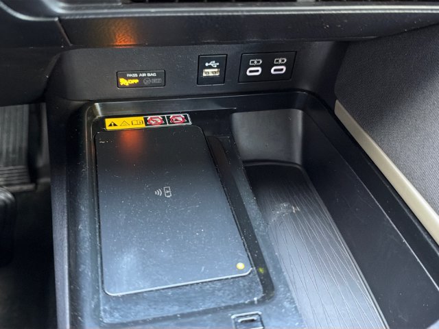 Used 2025 Toyota Camry LE FWD image 23