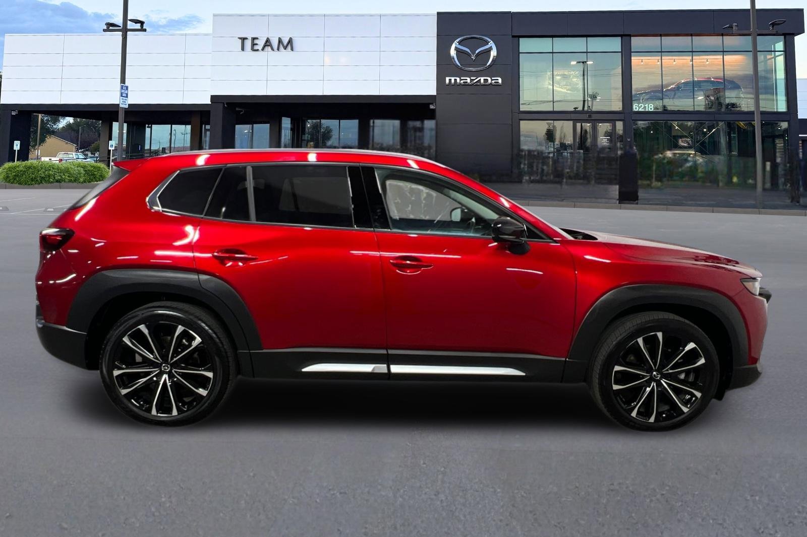 Used 2024 MAZDA CX-50 AWD 2.5 Turbo w/ Accent Package image 3