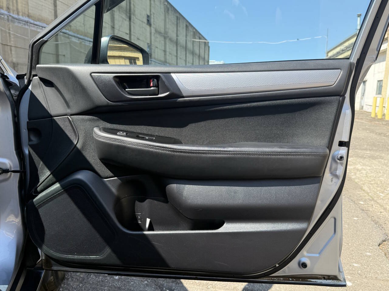 Used 2017 Subaru Outback 2.5i AWD/4WD image 52