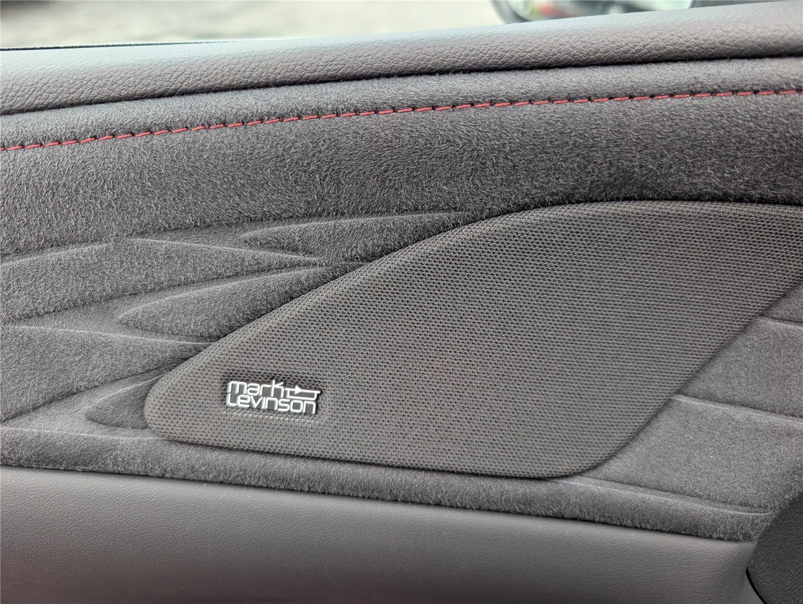 Used 2025 Lexus RX 500h F Sport w/ Convenience Package image 23