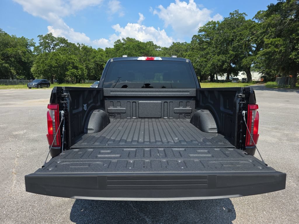 Used 2025 Ford F150 STX w/ Equipment Group 200A RWD image 30