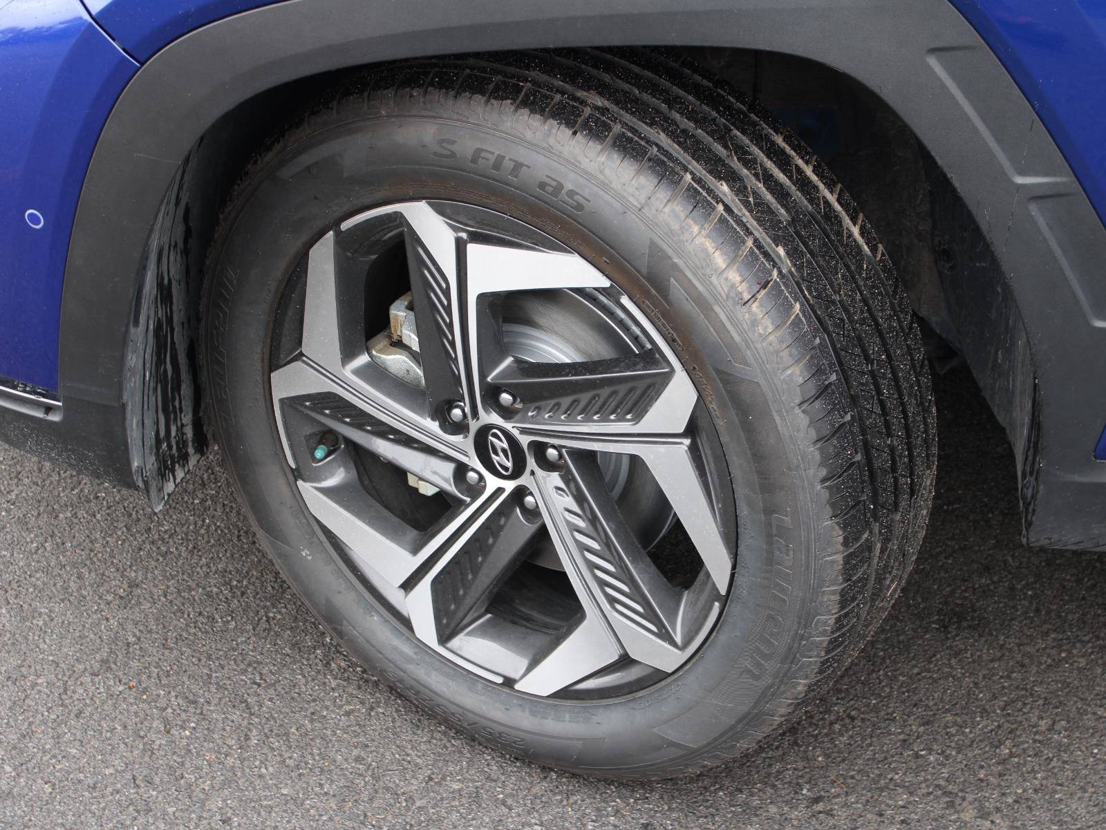 Used 2024 Hyundai Tucson Limited image 16