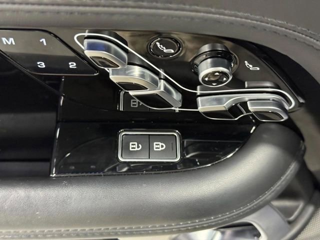 Used 2022 Land Rover Range Rover Autobiography AWD/4WD image 24