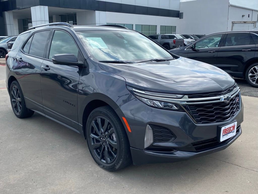 Used 2023 Chevrolet Equinox RS image 7