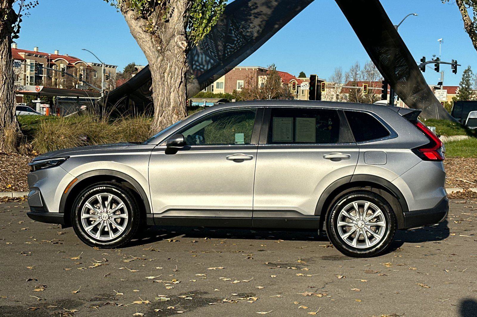 Certified 2024 Honda CR-V EX image 7