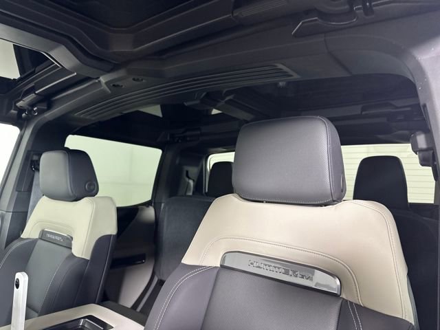 New 2026 GMC Hummer EV 4x4 Crew Cab image 11