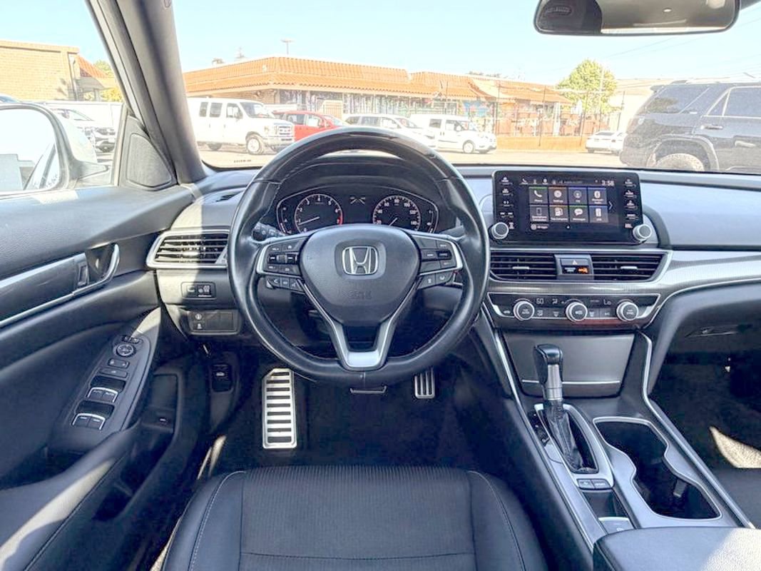 Used 2020 Honda Accord Sport image 21