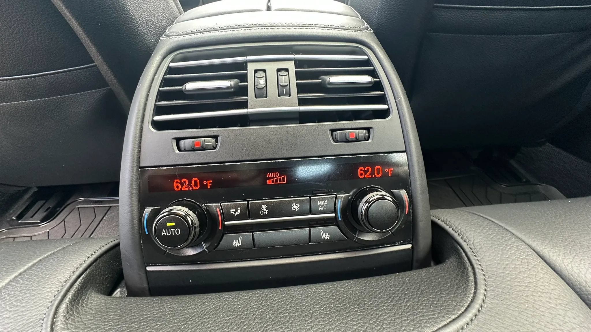 Used 2018 BMW 640i Gran Coupe xDrive AWD/4WD image 28