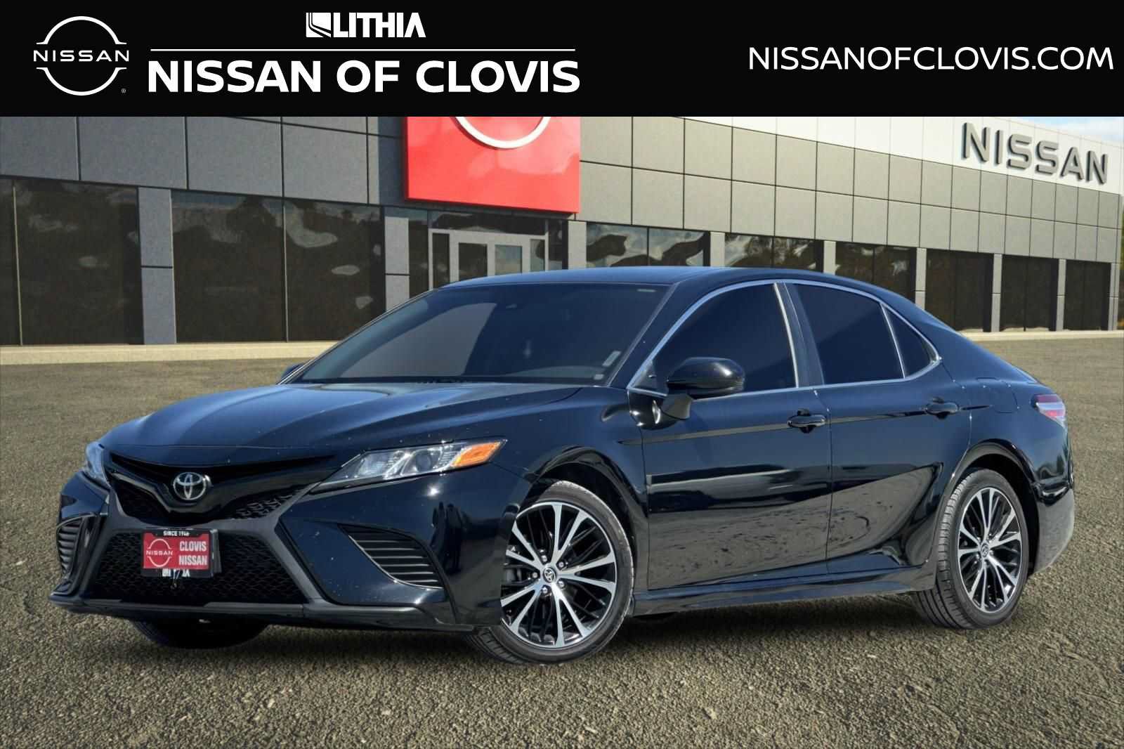 Used 2020 Toyota Camry SE w/ Carpet Mat Package FWD video 1