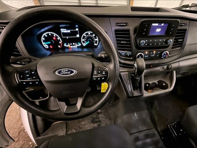 Used 2024 Ford Transit 250 Low Roof AWD w/ Exterior Upgrade Package image 5