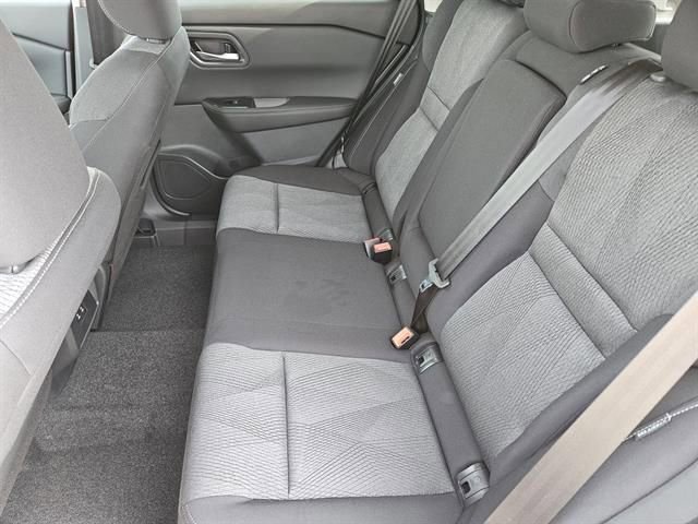 Used 2026 Nissan Rogue SV image 19