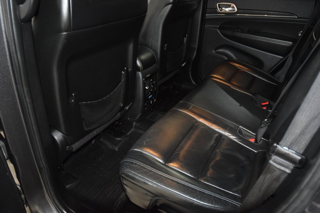 Used 2017 Jeep Grand Cherokee Limited image 43