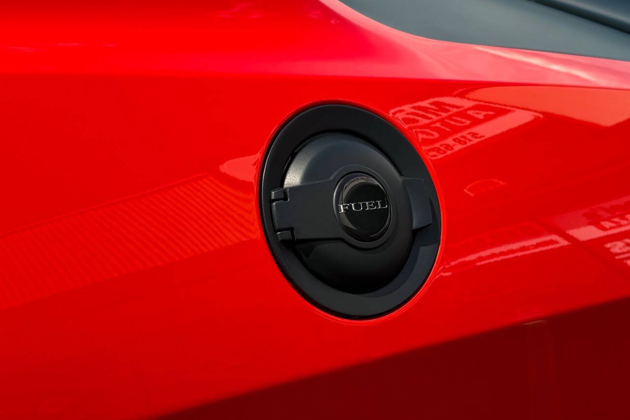 Used 2023 Dodge Challenger SRT Hellcat RWD image 37