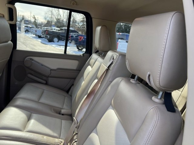 Used 2007 Mercury Mountaineer Base image 24